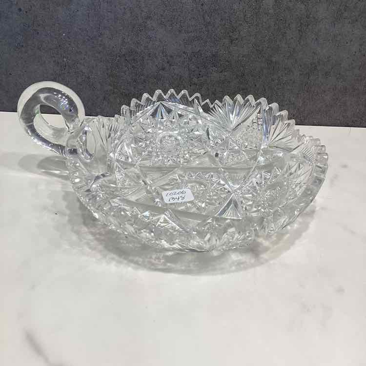 Crystal Sawtooth Edge Bowl w/Handle