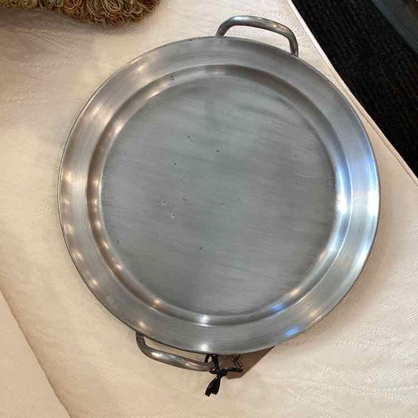 Round Metal Tray With Handles