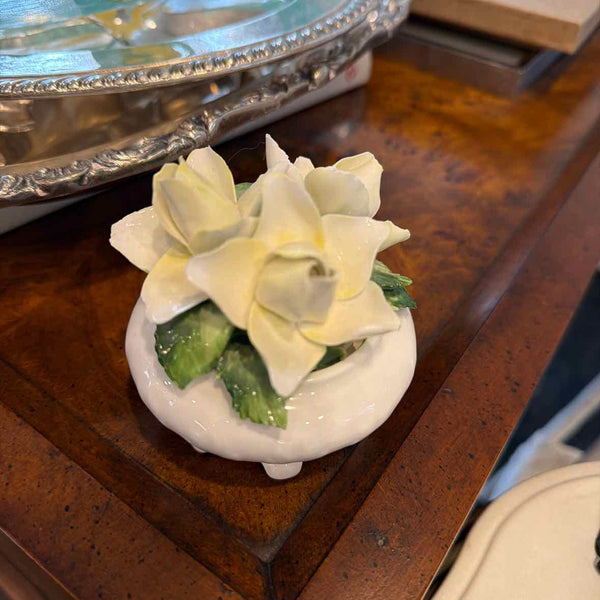 Porcelain White Rose Bouquet (Radner)