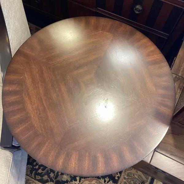 Hooker Pedestal Base Side Table