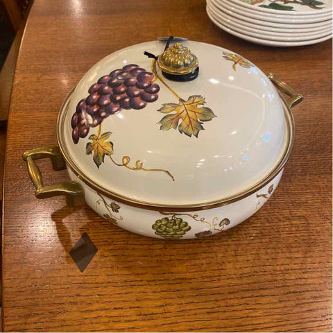 Casserole Dish With Lid