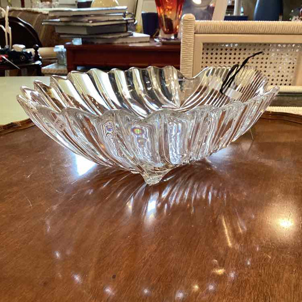 Clam Shell Glass Bowl