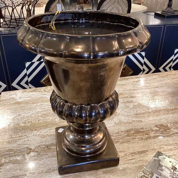 12x16" Decorative Metal Urn