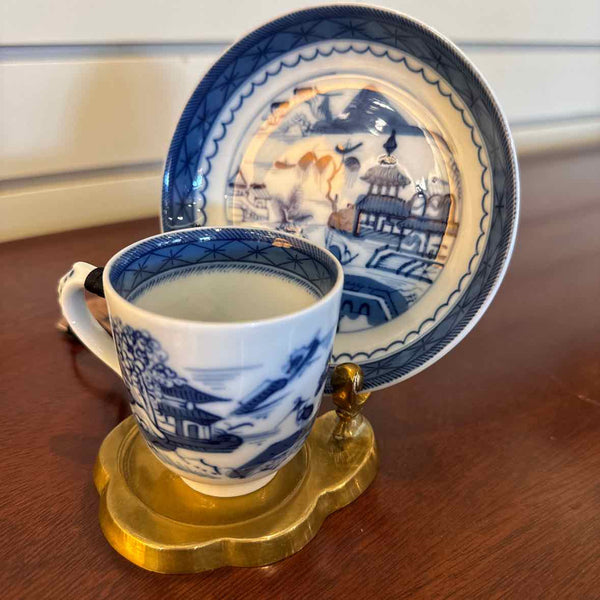 Mottahedeh Demitasse Cup Display