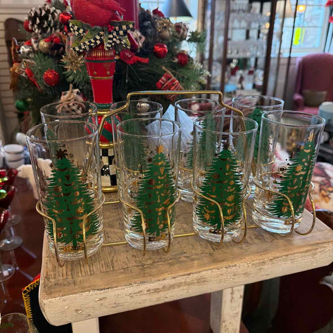 8 Green & Gold Christmas Glasses in Carrier