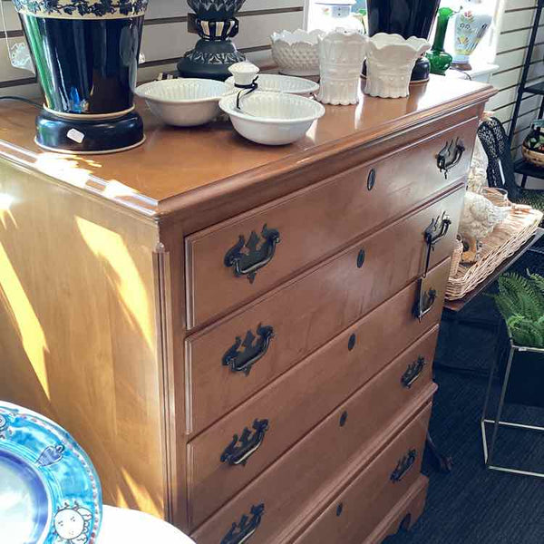 Maple 5 Drawer Tall Dresser