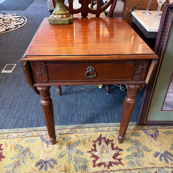 Hekman Cocktail Dropleaf Table