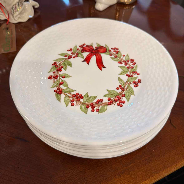 Set of 8 Wedgwood "Nantucket Christmas" Salad Plates
