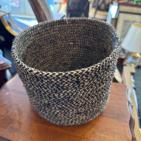 Black/Beige Woven Basket