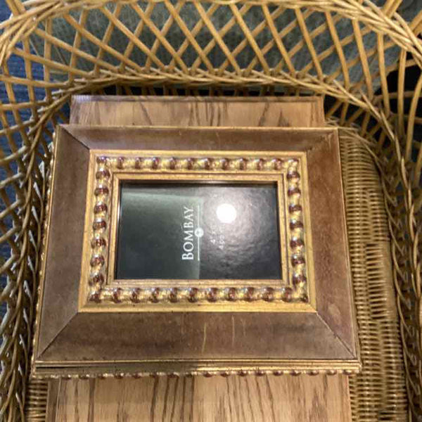 Bombay Gold Photo Box