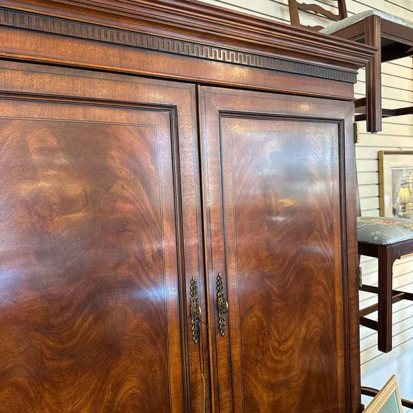 Henredon Armoire/ Entertainment Center
