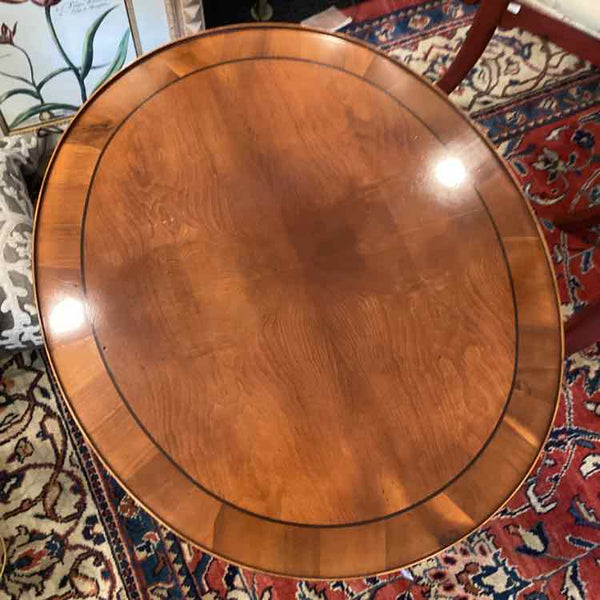Hekman Side Table