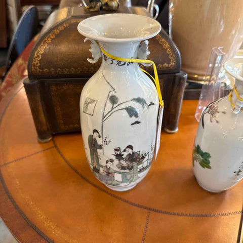 Chinese Porcelain Floral Teachings Vase