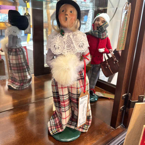 Byers' Choice Caroler