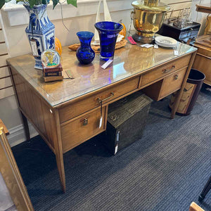 4 Drawer Desk w Glass Top