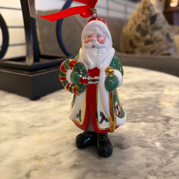 Waterford Santa Bell w/Wreath