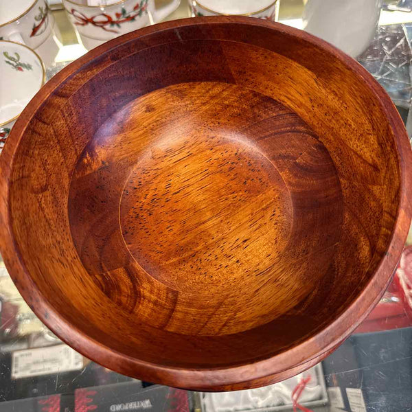 4 Wooden  Bowls