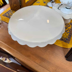 Williams Sonoma White Cake Plate