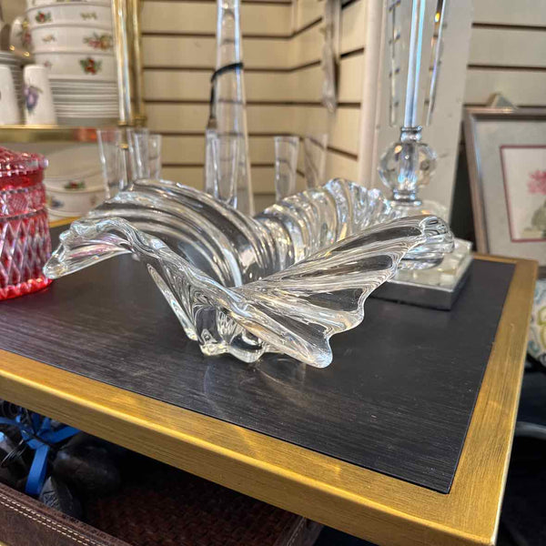 Glass Bowl with Swirl