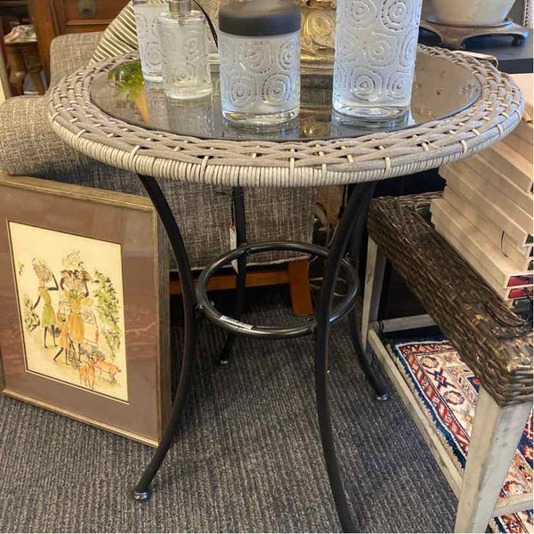 Gray Round Wicker Table