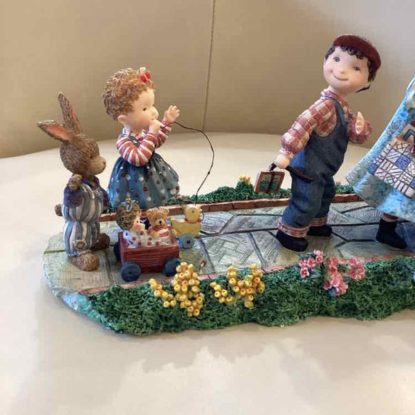 "Back to School" Figurine 1st ed. (w/box)