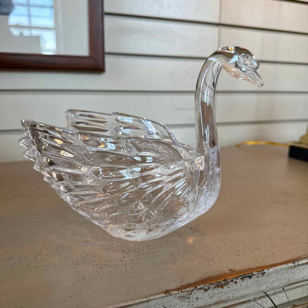 Glass Swan Bowl