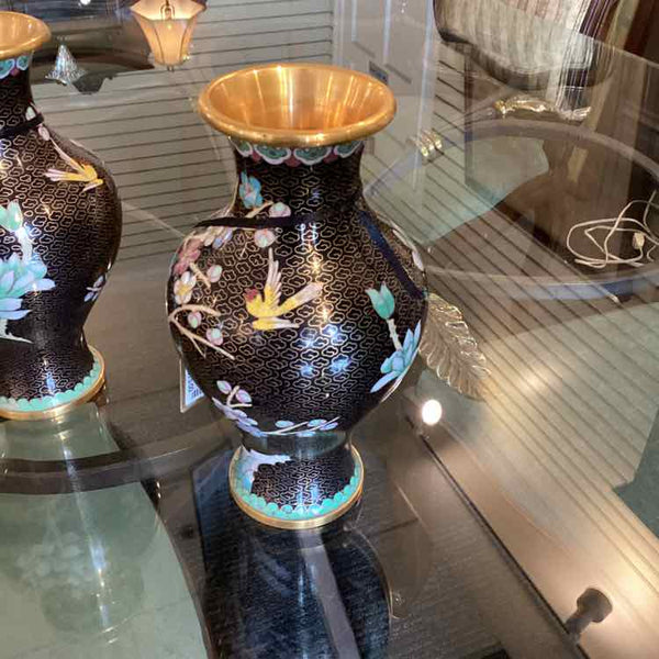 Vntage Chinese Cloisonne Vase