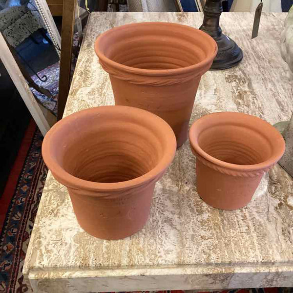 Three Guy Wolfe Planters