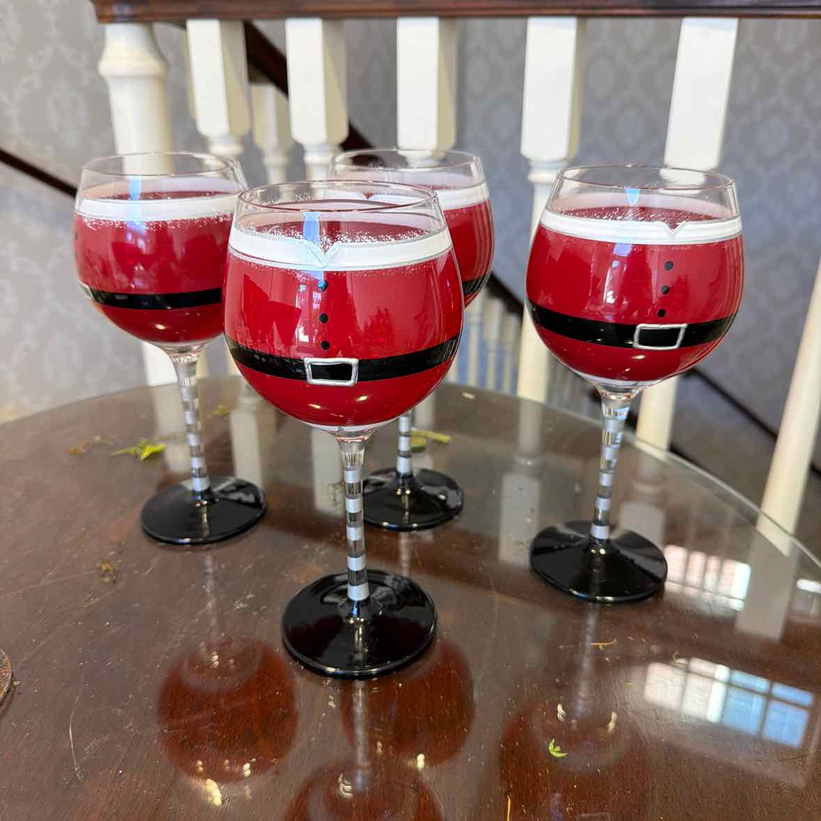 4 Santa Wine Glasses