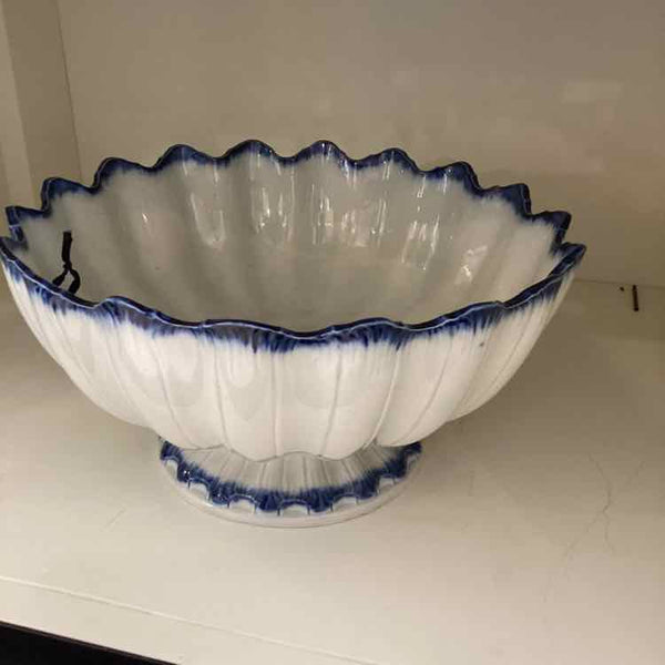 Ceramic Pedestal Bowl with Blue Scalloped Feather Edge