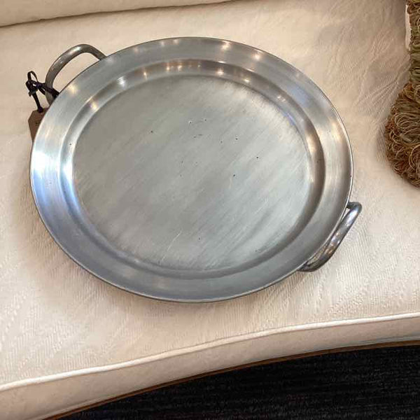 Round Metal Tray With Handles