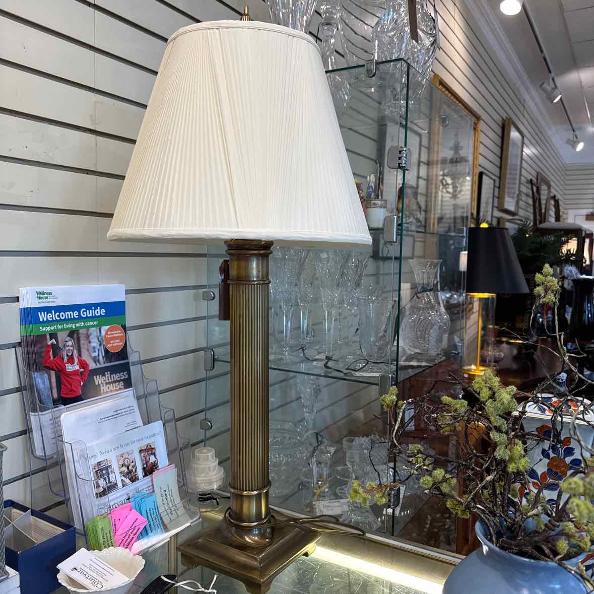 Brushed Brass Column Lamp