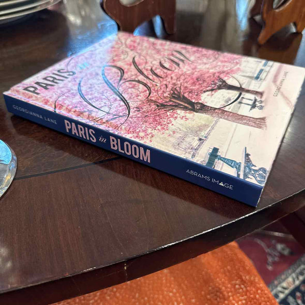 Book - Paris in Bloom