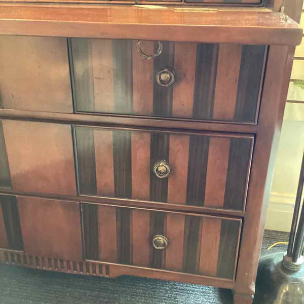 Maison De Kalanik Butler's Chest