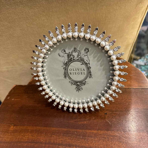 Olivia Riegel Pearl/Silver Frame