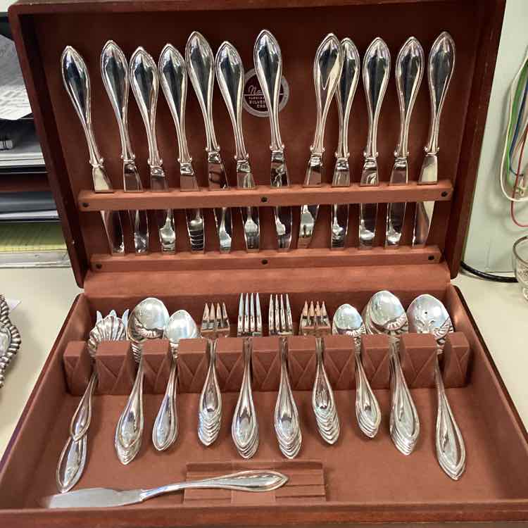 65 piece, Service for 12, Flatware Silver Arbor Intro 1992