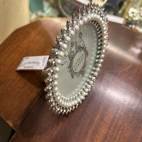 Olivia Riegel Pearl/Silver Frame