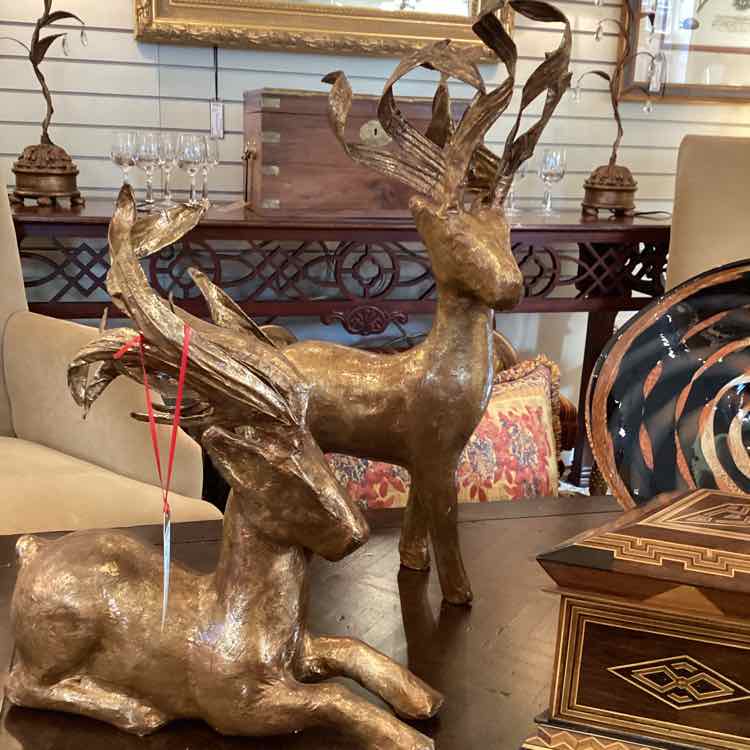 Pr. Goldleaf Reindeer (paper mache)