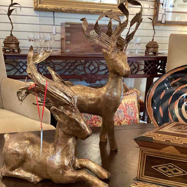 Pr. Goldleaf Reindeer (paper mache)