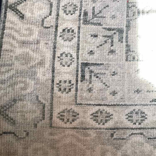 Wool Kenai Hand-Knotted Rug