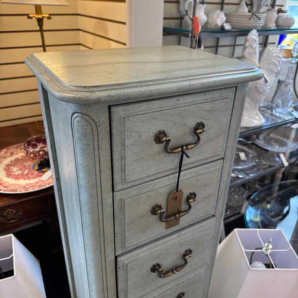 Lexington Country Lingerie Chest