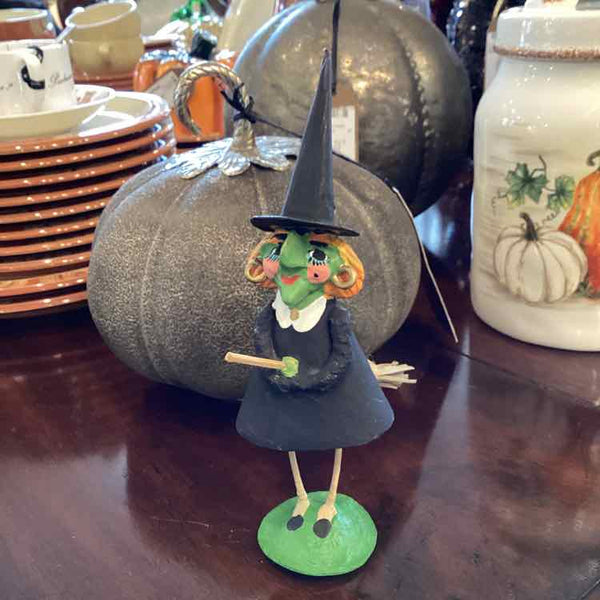 Small Witch with Green Face
