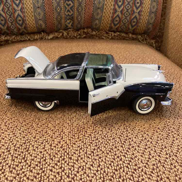 1955 Ford Fairlane Crown Victoria - Danbury Mint (w/box)