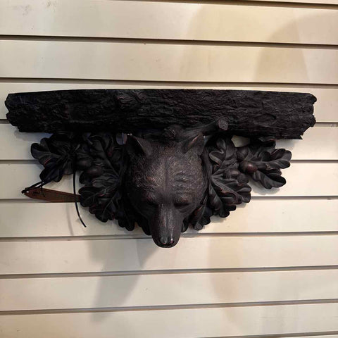 Bear Shelf (Resin) Acorns/Leaves