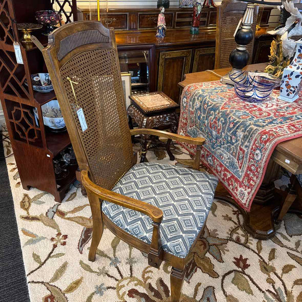 Dining Table with 6 Chairs