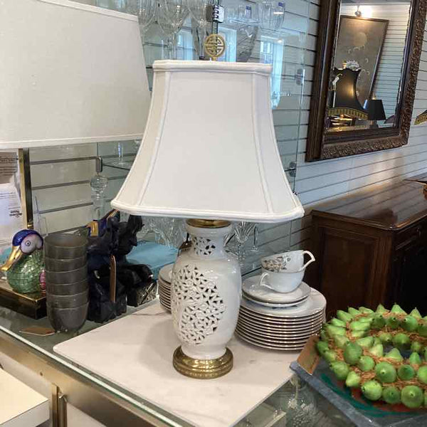 Lace Cut Ceramic Ivory Lamp