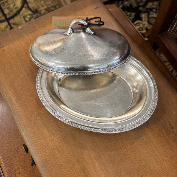 Hotel Keenan Covered Vegetable Dish