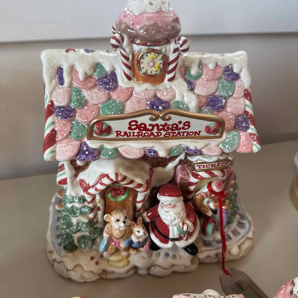 Christmas Train Station Jar