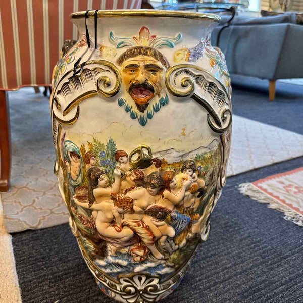 Large Capodimonte Vase