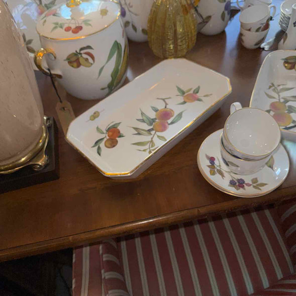 Royal Worcester "Evesham" Server